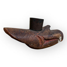 Load image into Gallery viewer, Northwest Coast Carved Pipe Bowl (Nootka)