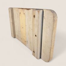 Load image into Gallery viewer, 1940s Wooden Golf Sign