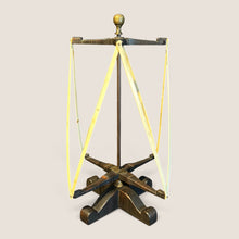 Load image into Gallery viewer, Sailor Made American Yarn Swift
