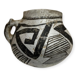 Small Pre-Historic Anasazi (Mogollon) Pottery Pitcher