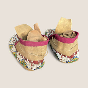 Fine Pair of Native American Moccasins