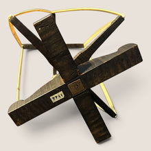 Load image into Gallery viewer, Sailor Made American Yarn Swift