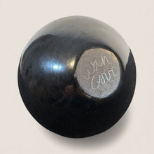 Load image into Gallery viewer, Rare Sgraffito San Ildefonso Vase (Kathy &quot;Wan Povi&quot; Sanchez, 1950 - )