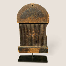 Load image into Gallery viewer, Meskwaki (Sac and Fox) Carved Wooden Weaving Heddle
