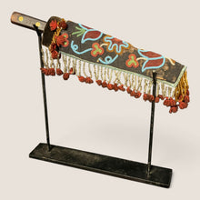 Load image into Gallery viewer, Native American Great Lakes Knife Sheath with Trade Knife