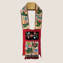 Load image into Gallery viewer, Superb Circa 1900 Ojibwe Beaded Bandolier Bag