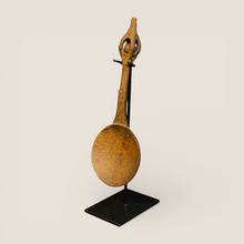 Load image into Gallery viewer, Exceptional 19th Century Carved Ash Burl Puzzle Spoon