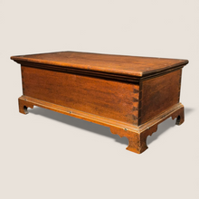 Load image into Gallery viewer, Exceptional Federal Slide Lid American Walnut Bible Box